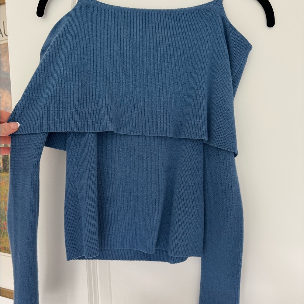 Wilfred Off-the-Shoulder Blue Sweater